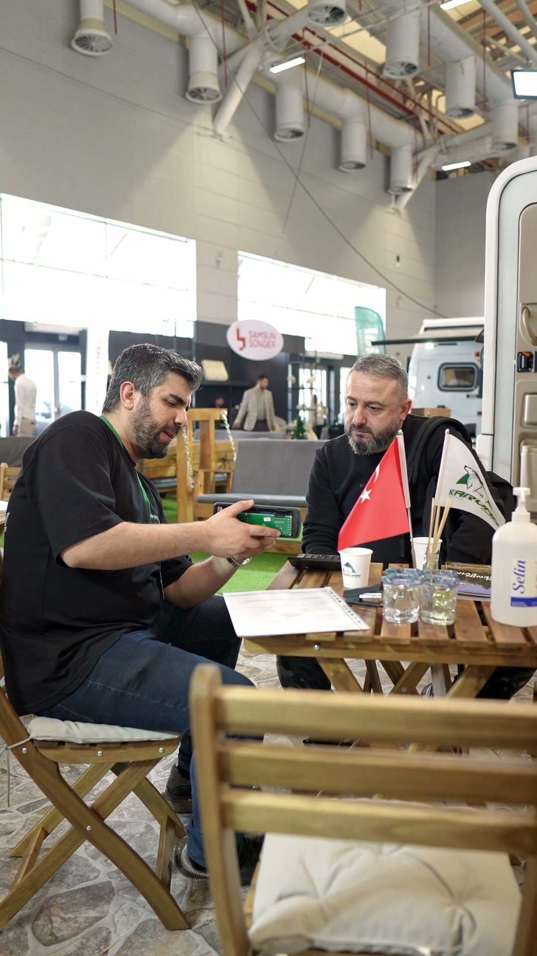 Karvan Karavan 2023 fuar filmi — ilk karesi