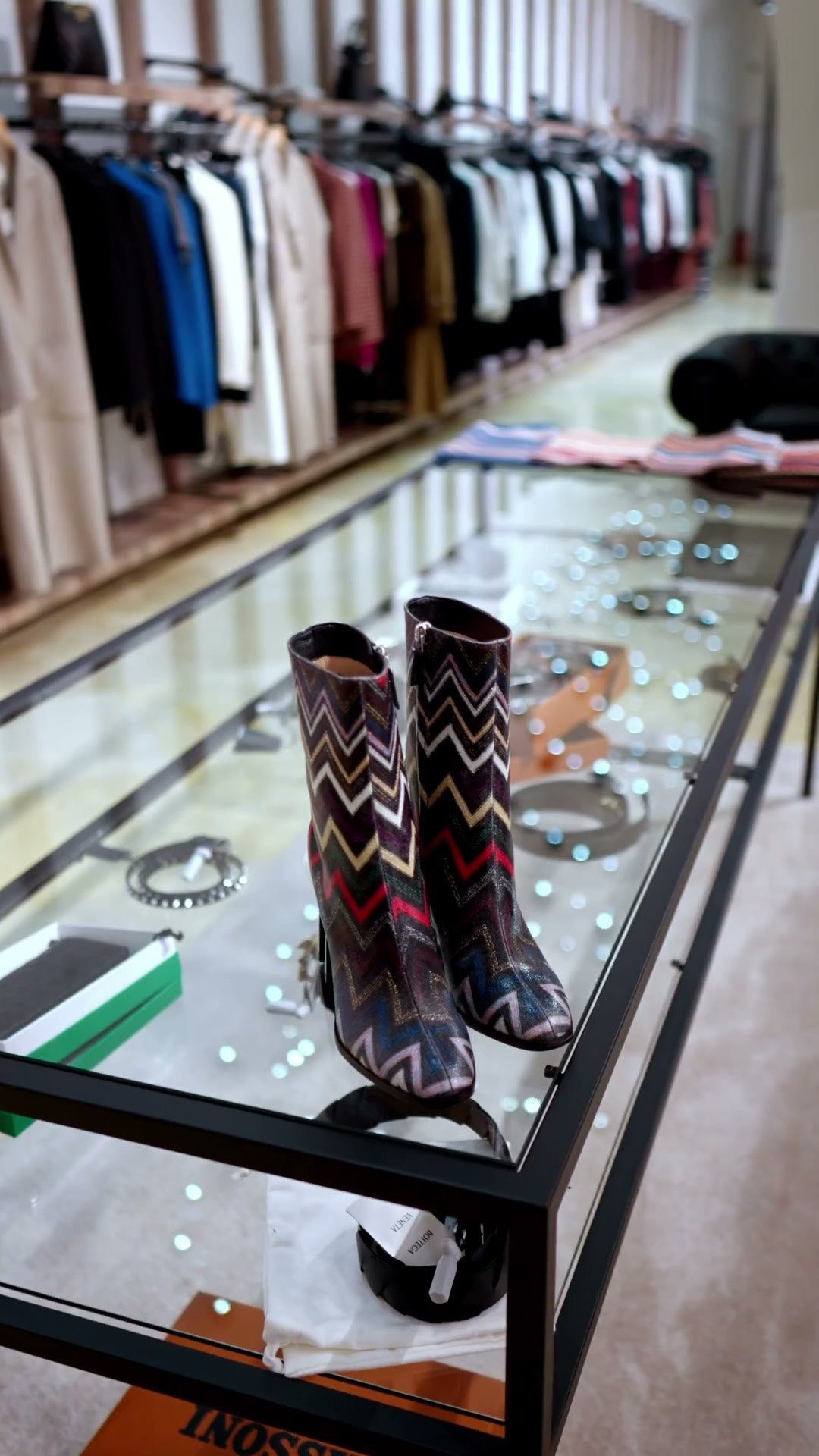 Mall of Italy ayakkabı reyonu videosu — ilk karesi