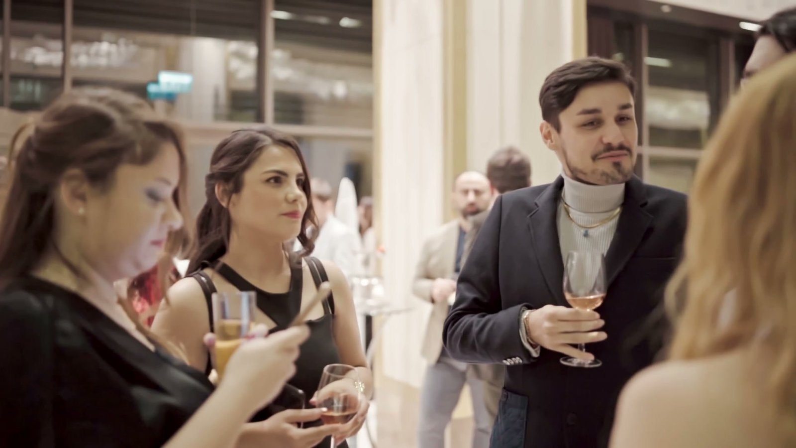 Papara yeni yıl partisi filmi — ilk karesi