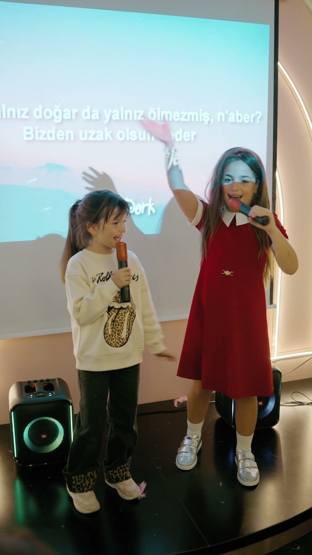Piccola misafir anları — ilk karesi